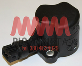 Interruttore luce retromarcia Audi Seat Skoda e Volkswagen 02A 945 413 C 02A945413C